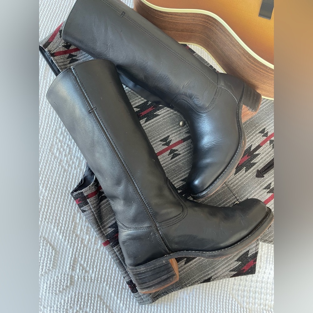 FRYE | Black Campus Boots 14L - Picture 3 of 8